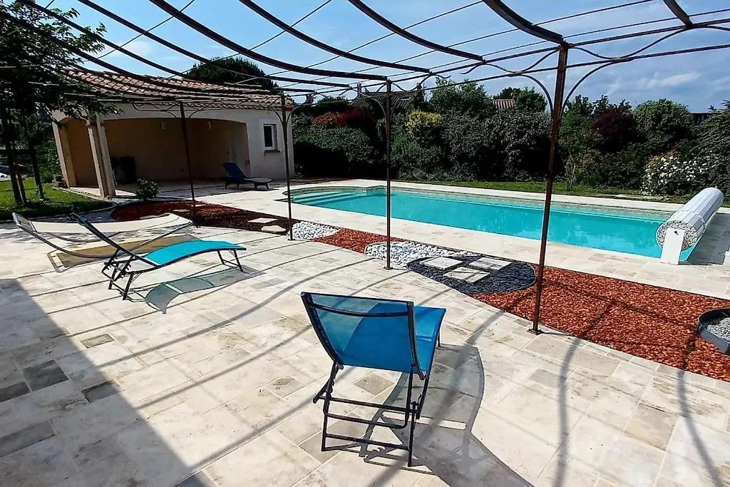 Villa 140 M² Hab. Avec Piscine Castres  Holiday home Castres (Tarn)